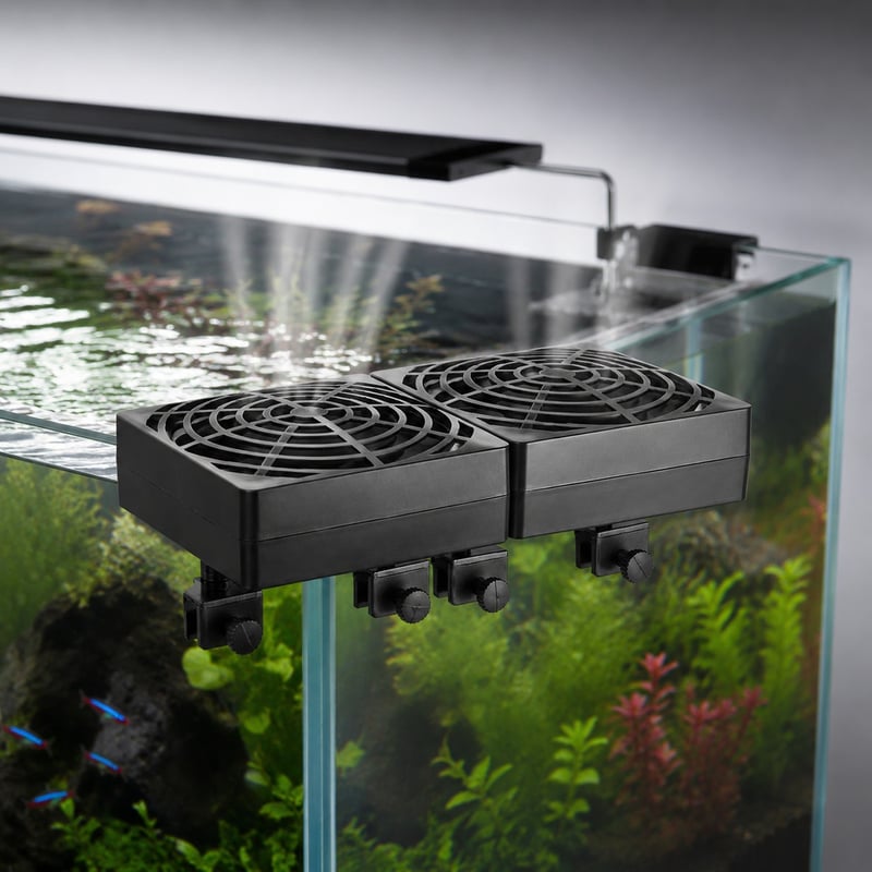 Imagen de detalle 2 del ventilador de refrigeración para acuarios WK061 con doble cabezal y fijación de clip para peceras, modelo WK061, para compradores de equipamiento para acuarios al por mayor y OEM